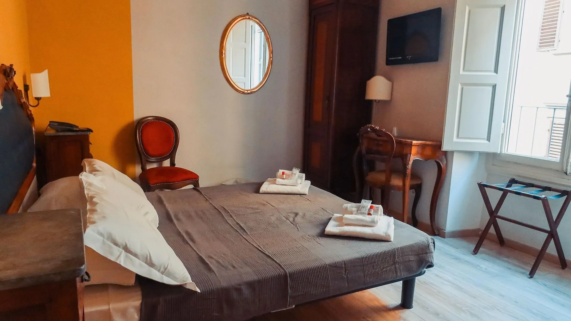 ***  Hotel Azzi Florence Italy