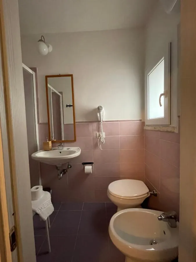 Hotel Azzi Florence 3*,  Italy