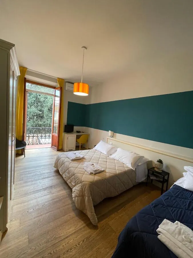 Hotel Azzi Florence 3*,  Italy