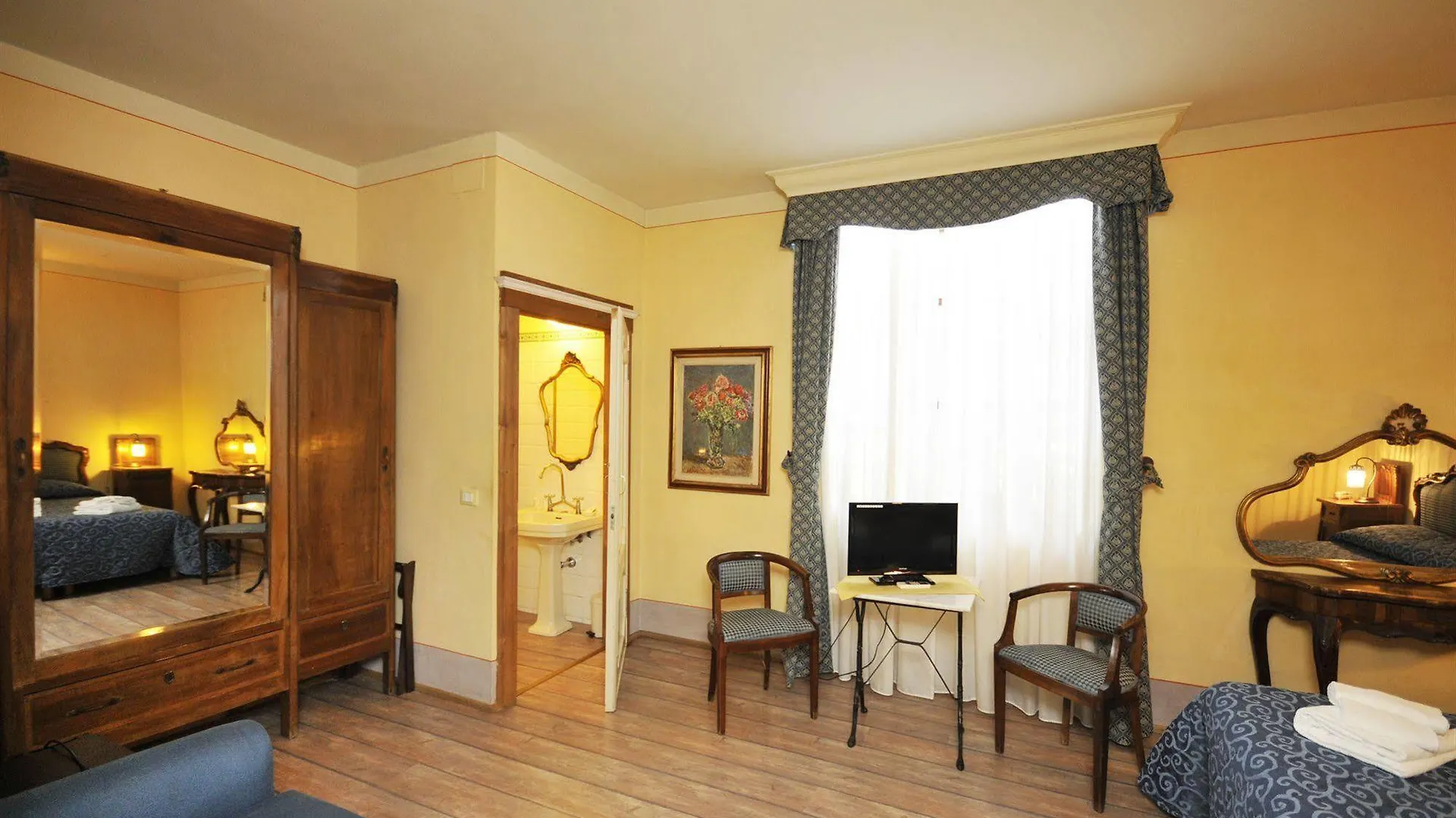 Hotel Azzi Florence